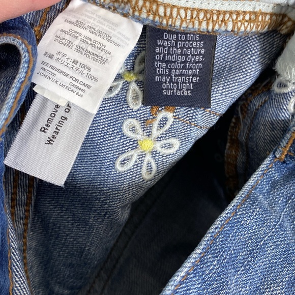 MADEWELL EMBROIDERED DAISY SHORTS size 24 - Picture 3 of 6